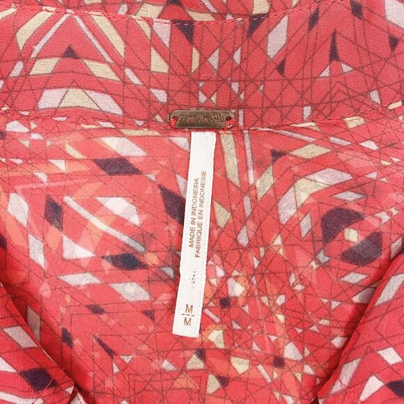 Free People Easy Rider Blouse Size M Red Boho Artsy Eclectic Beachy Flowy Summer - Picture 13 of 14